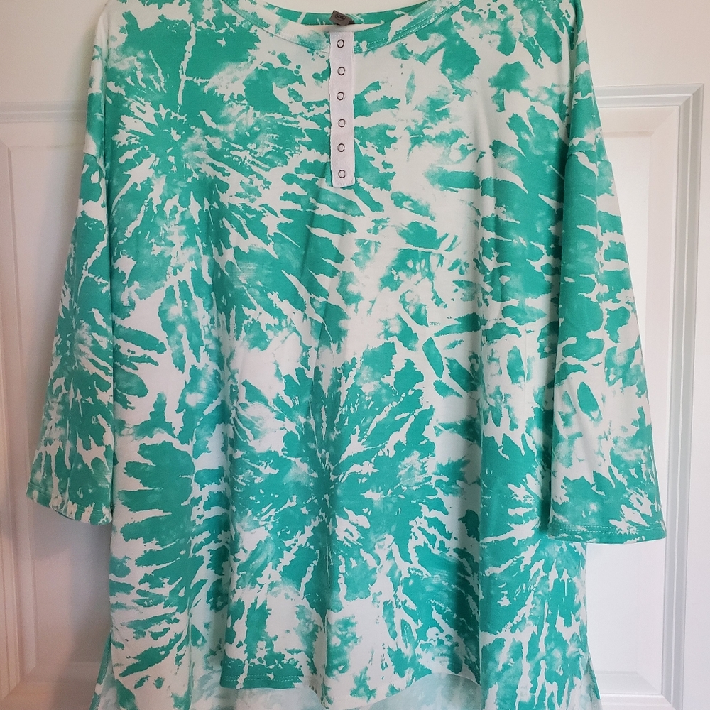 Quarter sleeve shirt honeyme xxl